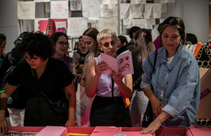 Lila Feria del Libro Feminista, ferias de libros importantes para el presente. Foto: La Tercera. Licencia by-nc-nd